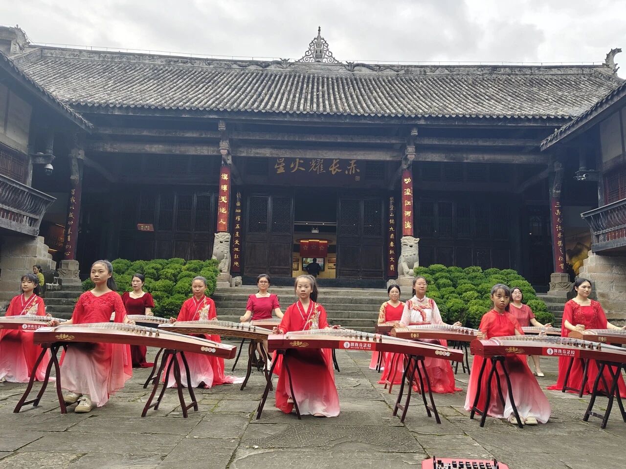 微信图片_2025-09-28_175900_045 微信图片_2025-09-28_175900_045